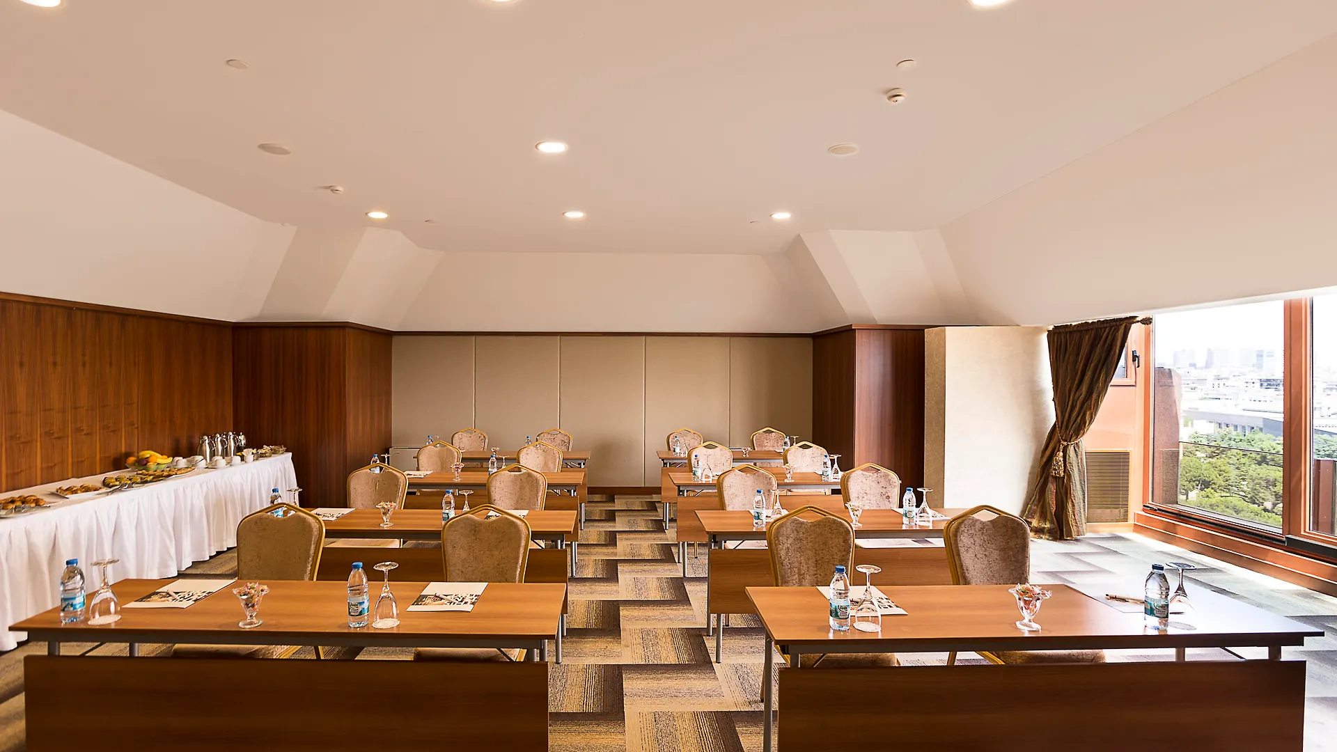 איסטמבול Taxim Express Bosphorus Hotel 4*,