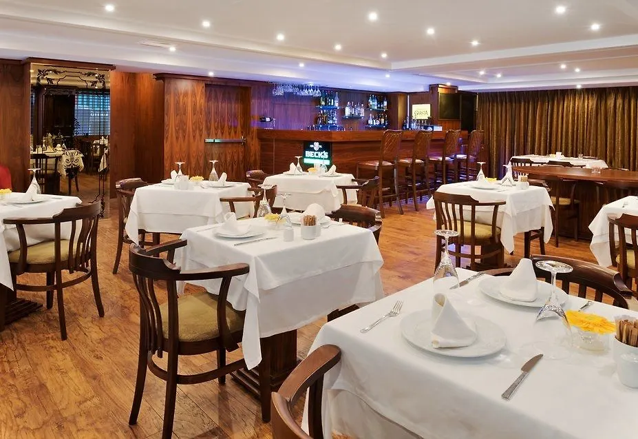 ****  איסטמבול Taxim Express Bosphorus Hotel טורקיה