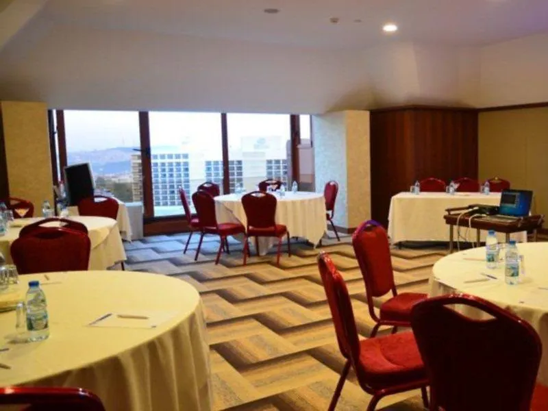 איסטמבול Taxim Express Bosphorus Hotel