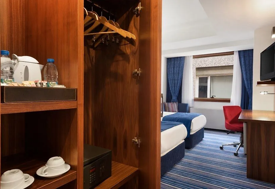 איסטמבול Taxim Express Bosphorus Hotel